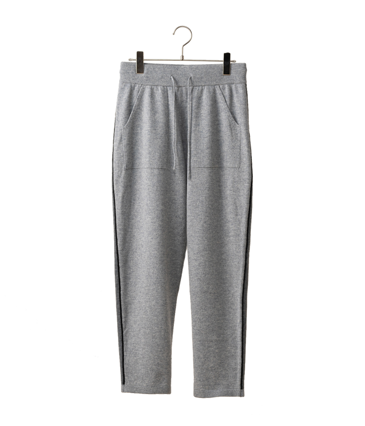 タドれるカシミヤ ニットパンツ（ Mサイズ ）