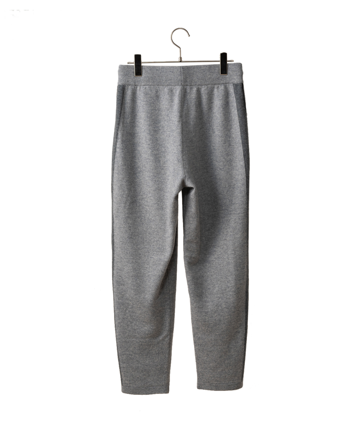 タドれるカシミヤ ニットパンツ（ Mサイズ ）