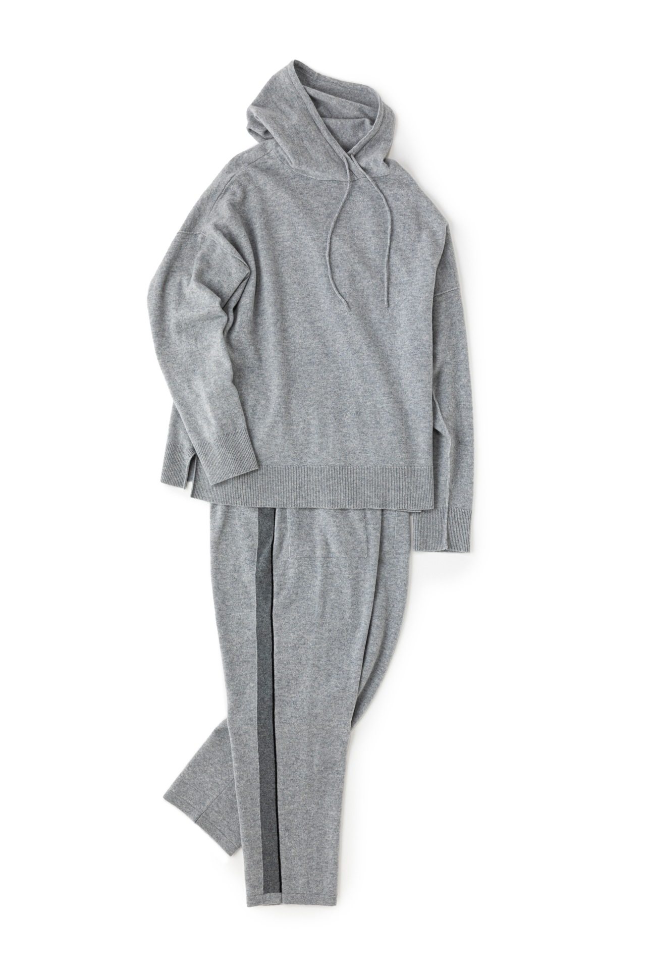 タドれるカシミヤ フーディーLサイズ