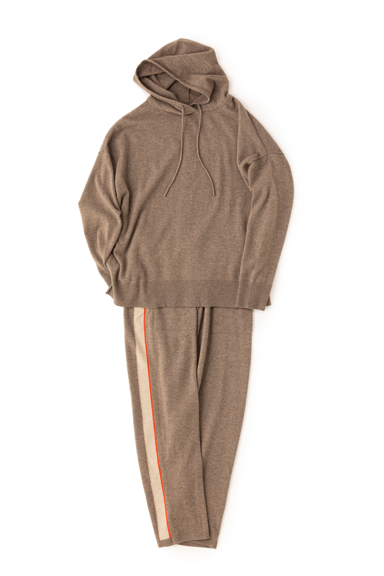 タドれるカシミヤ フーディーLサイズ